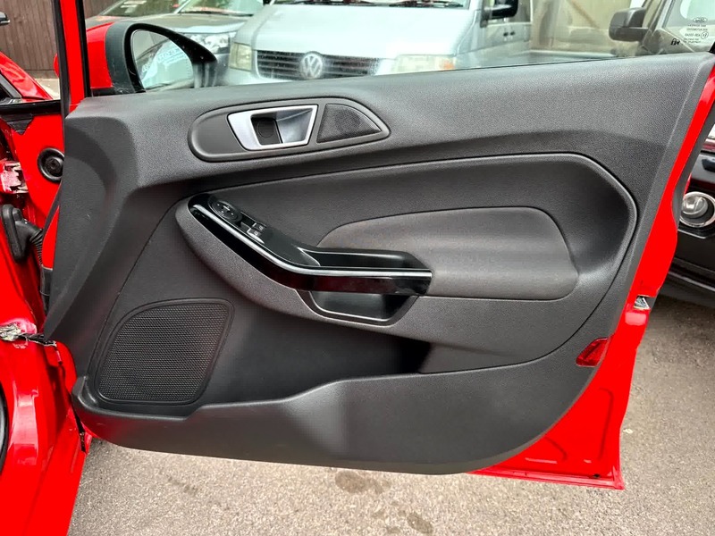 Used Ford Fiesta 2015 for sale - 75654913: Photo 22