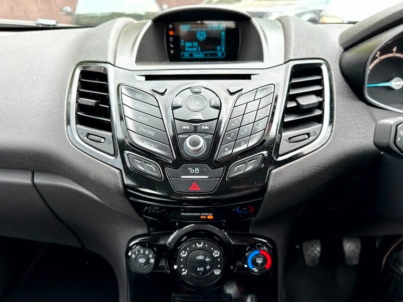 Used Ford Fiesta 2015 for sale - 75654913: Photo 8
