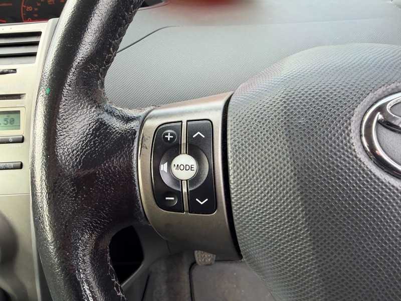 Used Toyota Yaris 2010 for sale - 78182312: Photo 10