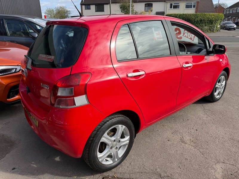 Used Toyota Yaris 2010 for sale - 78182312: Photo 21