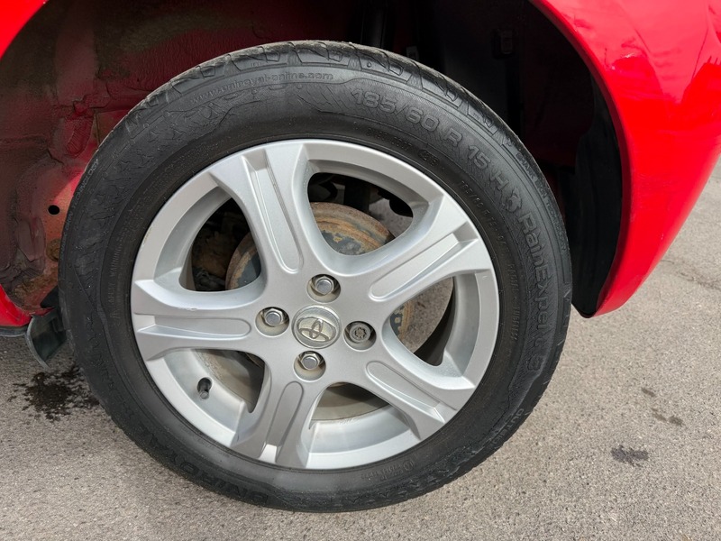 Used Toyota Yaris 2010 for sale - 78182312: Photo 27