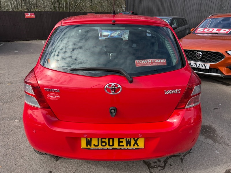 Used Toyota Yaris 2010 for sale - 78182312: Photo 3