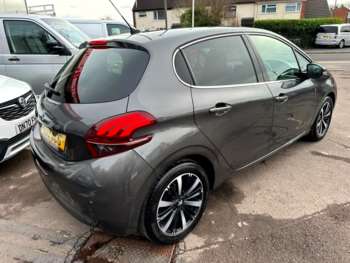 Used Peugeot 208 2019 for sale - 73784938: Photo