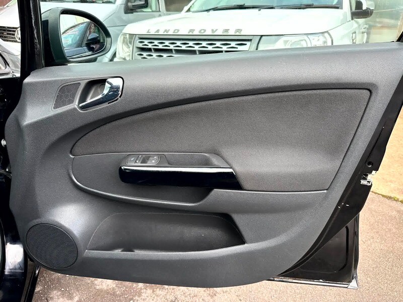 Used Vauxhall Corsa 2011 for sale - 76482619: Photo 16