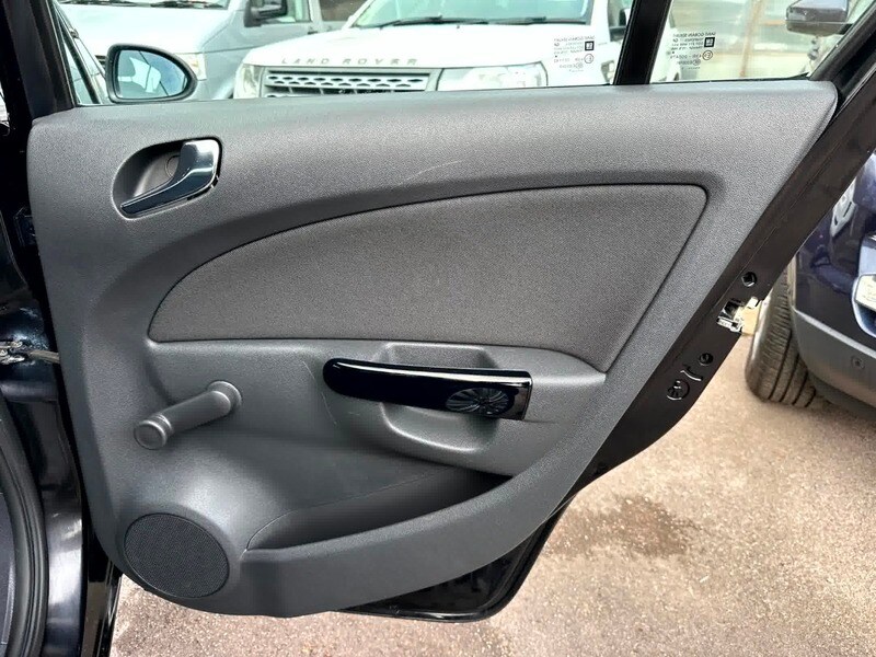 Used Vauxhall Corsa 2011 for sale - 76482619: Photo 17