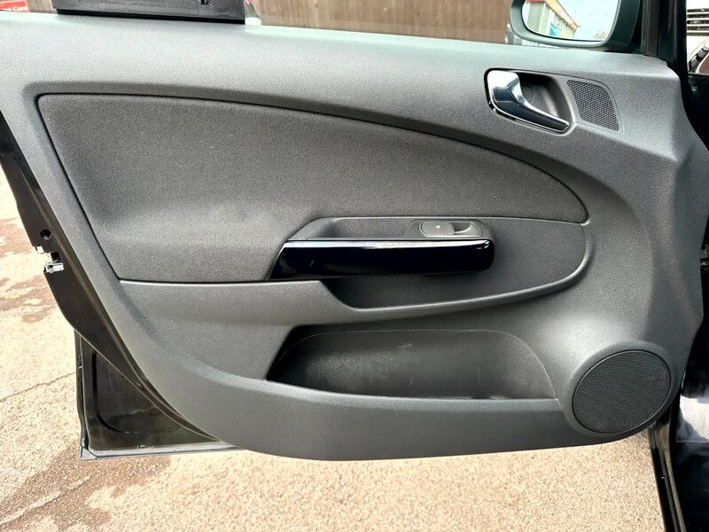 Used Vauxhall Corsa 2011 for sale - 76482619: Photo 19