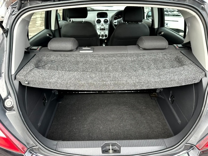 Used Vauxhall Corsa 2011 for sale - 76482619: Photo 6