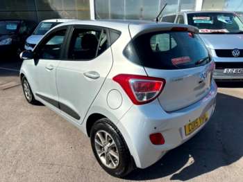 Used Hyundai i10 2015 for sale - 74663058: Photo