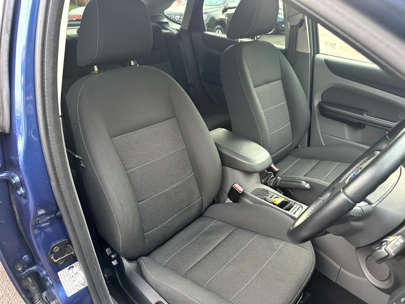 Used Ford Focus 2009 for sale - 76418069: Photo 6