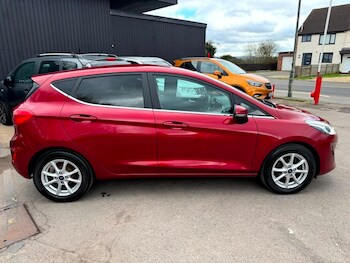 Used Ford Fiesta 2018 for sale - 77805696: Photo