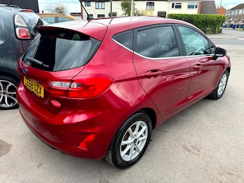 Used Ford Fiesta 2018 for sale - 77805696: Photo