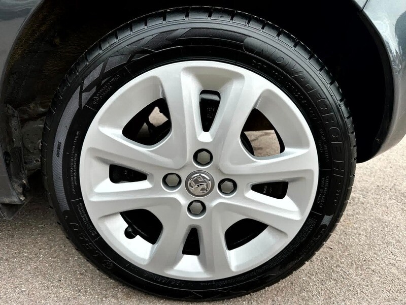 Used Vauxhall Viva 2017 for sale - 77328882: Photo 24