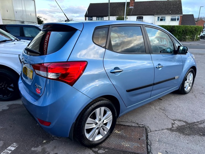 Used Hyundai Ix20 2011 for sale - 76986601: Photo 2