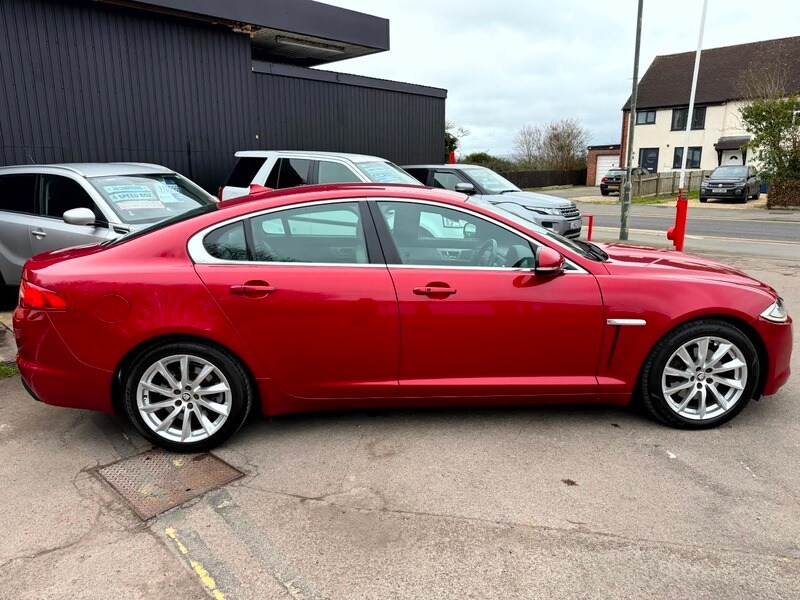 Used Jaguar XF 2013 for sale - 77632316: Photo 3