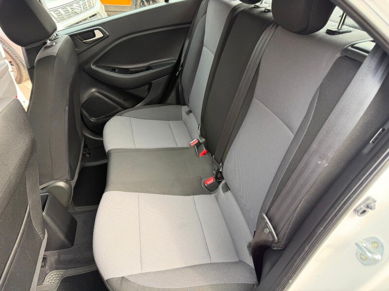 Used Hyundai i20 2018 for sale - 78056828: Photo 16