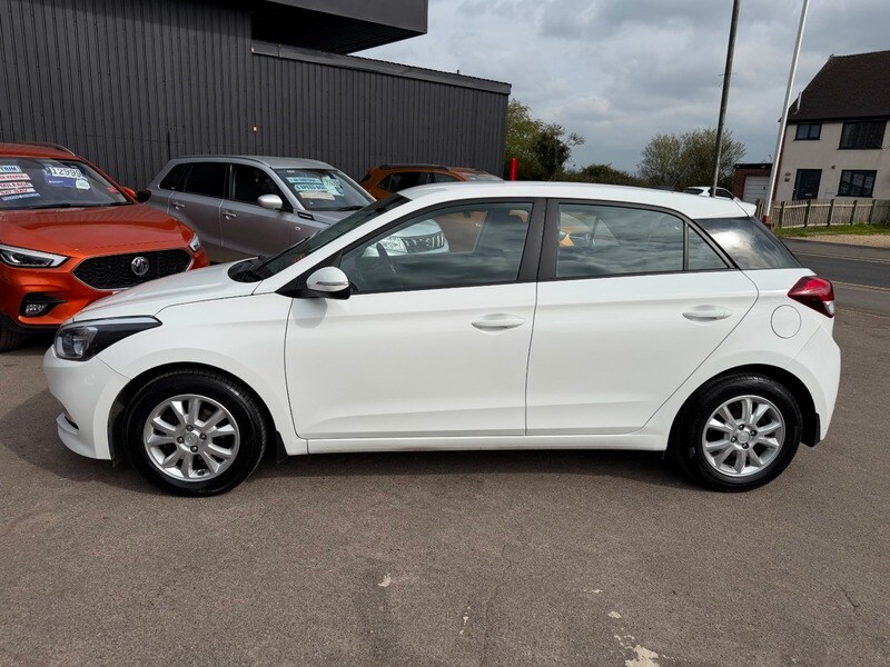 Used Hyundai i20 2018 for sale - 78056828: Photo 20
