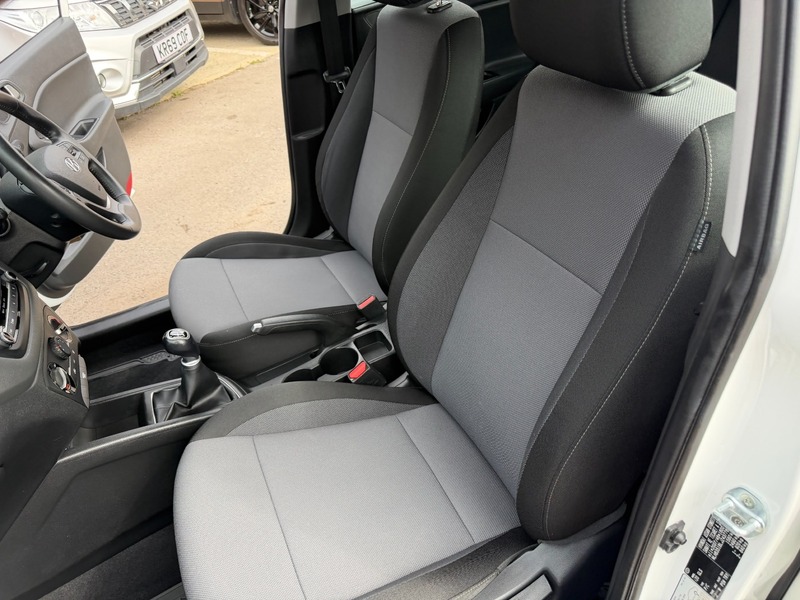 Used Hyundai i20 2018 for sale - 78056828: Photo 8