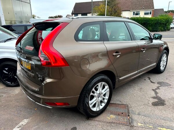 Used Volvo XC60 2015 for sale - 76317244: Photo 11