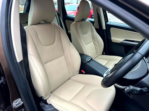 Used Volvo XC60 2015 for sale - 76317244: Photo 6