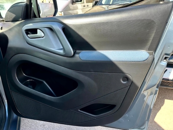 Used Citroen Berlingo 2010 for sale - 75666818: Photo 11