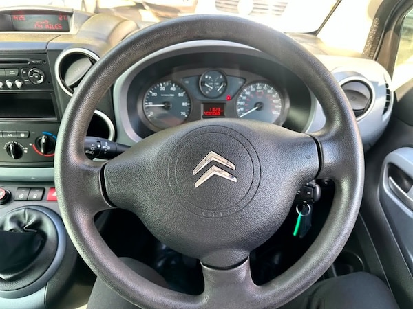 Used Citroen Berlingo 2010 for sale - 75666818: Photo 9