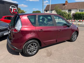 Used Renault Scenic 2014 for sale - 79686892: Photo