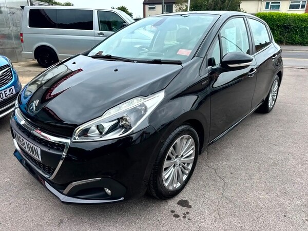 Used Peugeot 208 2018 for sale - 74893335: Photo 19
