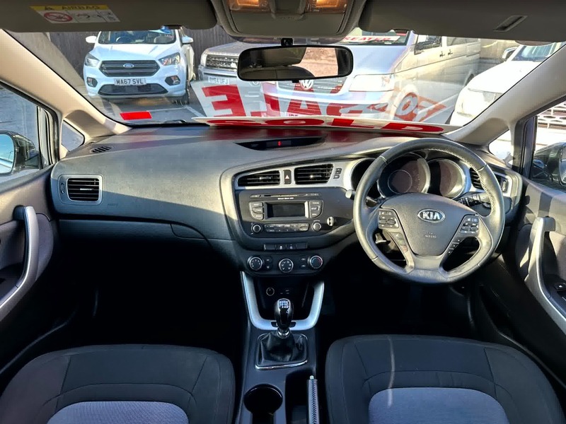 Used Kia Ceed 2015 for sale - 76631150: Photo 8