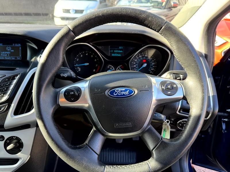 Used Ford Focus 2013 for sale - 77976843: Photo 12