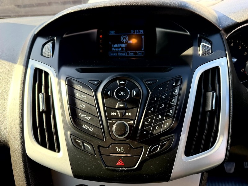 Used Ford Focus 2013 for sale - 77976843: Photo 14