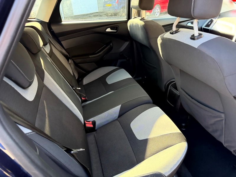 Used Ford Focus 2013 for sale - 77976843: Photo 5