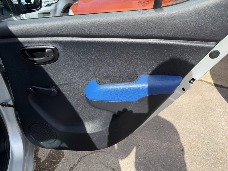 Used Hyundai i10 2009 for sale - 78062056: Photo 15