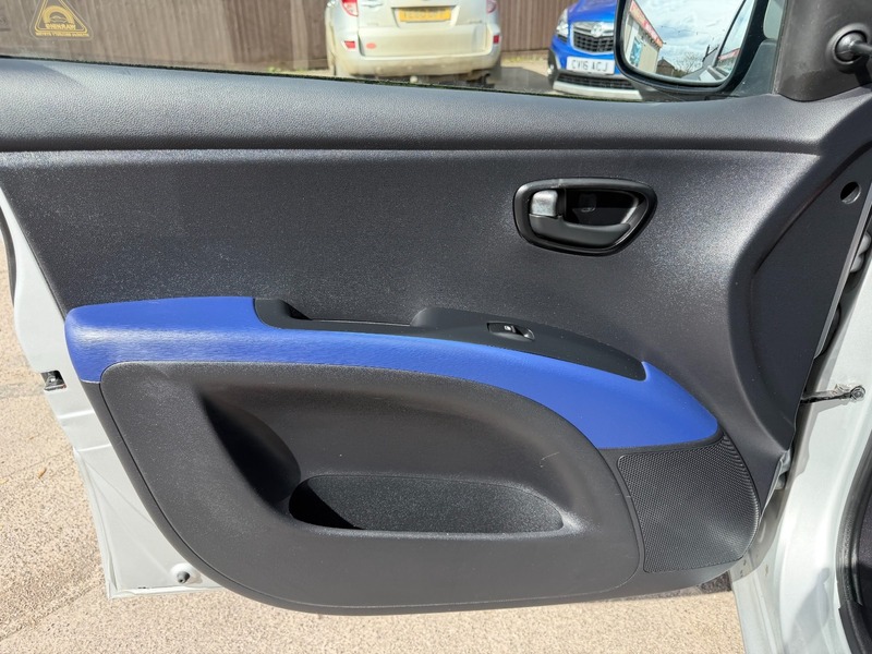 Used Hyundai i10 2009 for sale - 78062056: Photo 17