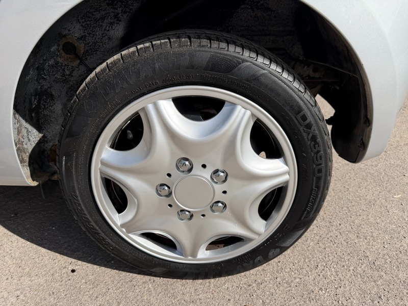 Used Hyundai i10 2009 for sale - 78062056: Photo 26