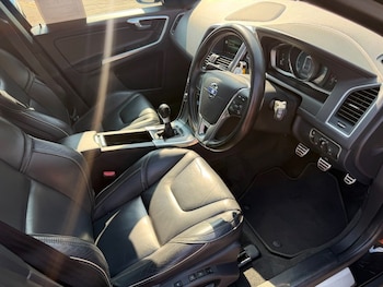 Used Volvo XC60 2016 for sale - 79323655: Photo