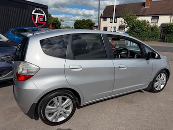 Used Honda Jazz 2009 for sale - 79032869: Photo