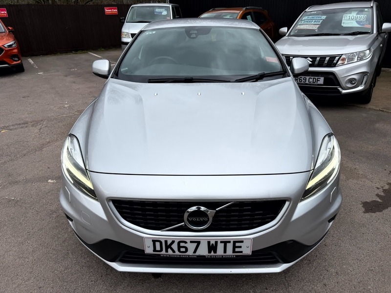 Used Volvo V40 2017 for sale - 77632284: Photo 16