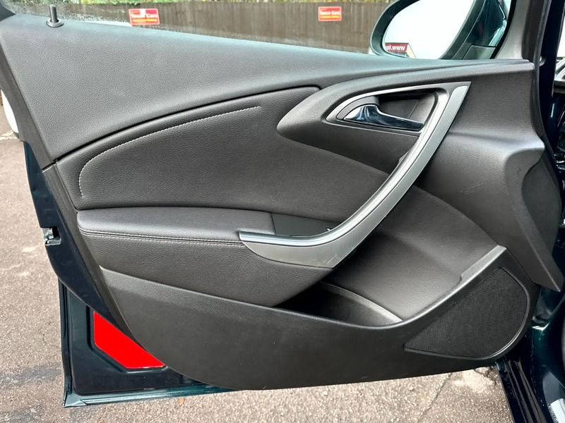 Used Vauxhall Astra 2014 for sale - 76631142: Photo 34