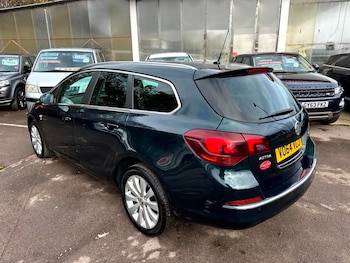 Used Vauxhall Astra 2014 for sale - 76631142: Photo