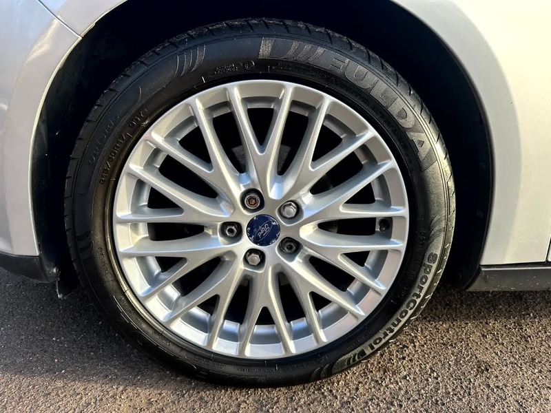 Used Ford Focus 2012 for sale - 76986598: Photo 27