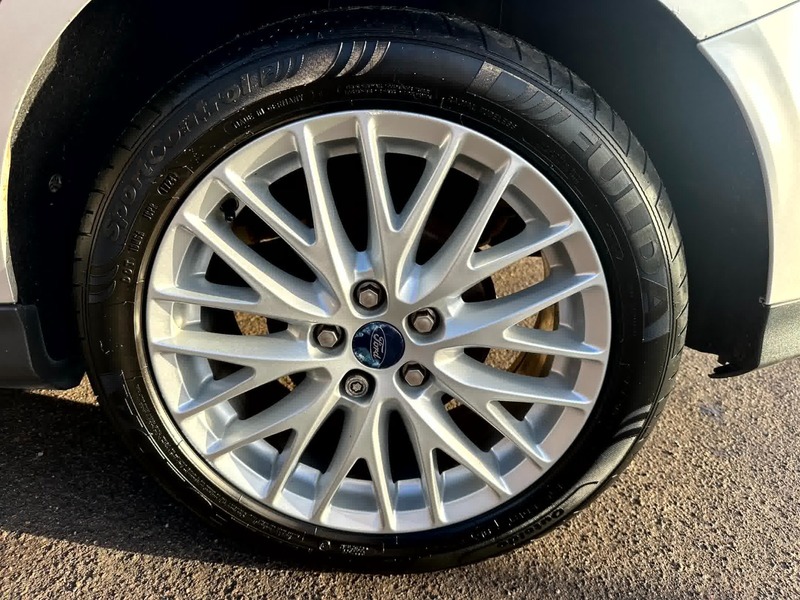 Used Ford Focus 2012 for sale - 76986598: Photo 28