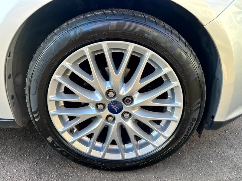 Used Ford Focus 2012 for sale - 76986598: Photo 30