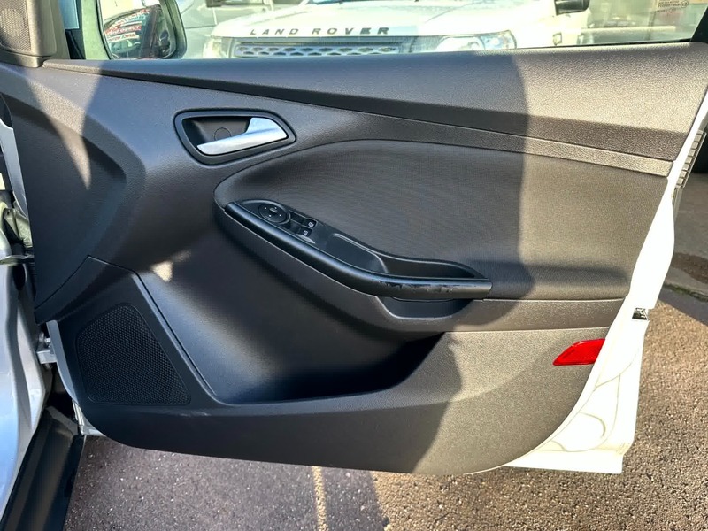 Used Ford Focus 2012 for sale - 76986598: Photo 31