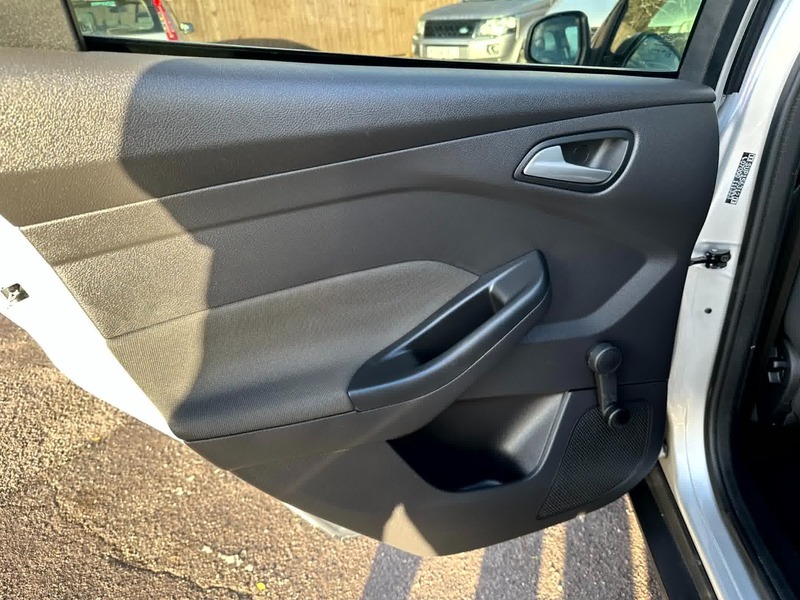 Used Ford Focus 2012 for sale - 76986598: Photo 33