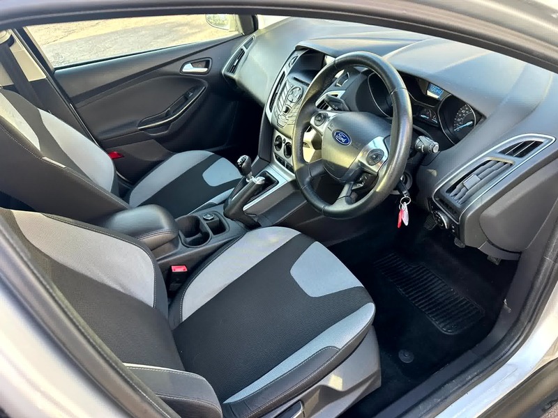 Used Ford Focus 2012 for sale - 76986598: Photo 5