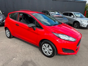 Used Ford Fiesta 2016 for sale - 77708993: Photo