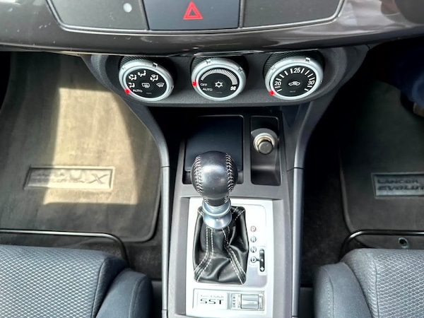 Used Mitsubishi Lancer 2011 for sale - 67613703: Photo 21