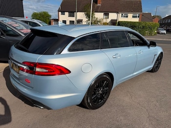 Used Jaguar XF 2014 for sale - 78300105: Photo