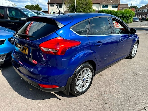 Used Ford Focus 2017 for sale - 75654956: Photo 2