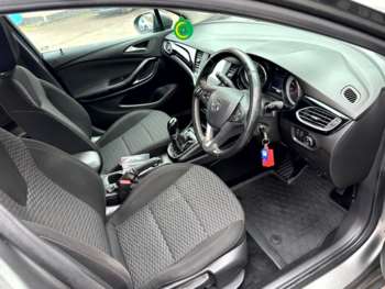 Used Vauxhall Astra 2017 for sale - 72943176: Photo